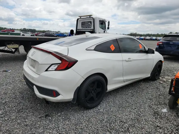 2HGFC3A37HH352027 — 2017 Honda Civic, фото 3 с аукциона Copart, Подтопление