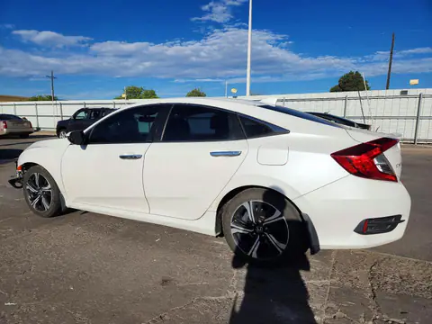 19XFC1F91HE014053 — 2017 Honda Civic, фото 2 с аукциона Copart 14.10.2026, Повреждения снизу