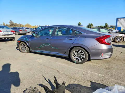 2017 Honda Civic VIN 19XFC2F73HE232015 фото 2
