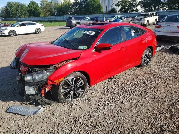 2HGFC1F34HH634834 — 2017 Honda Civic, Опрокидывание (Rollover), фото до ремонта