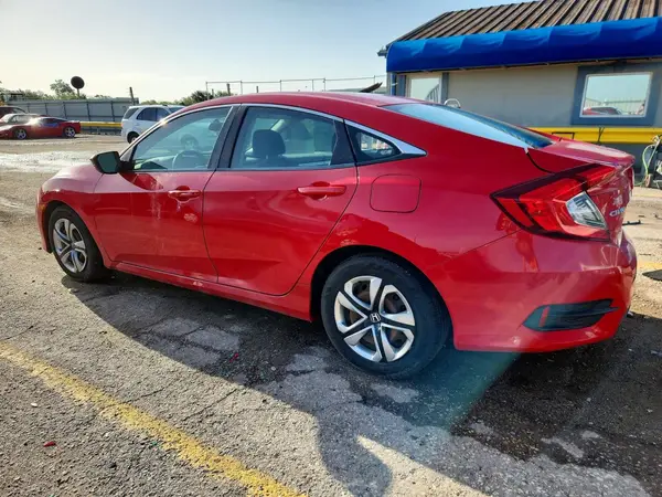 2HGFC2F58HH502246 — 2017 Honda Civic, фото 2 с аукциона Copart 12.10.2026, Боковая часть