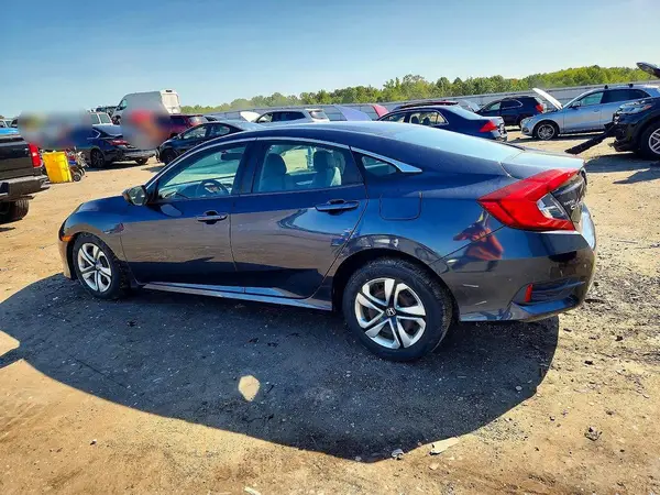 19XFC2F50HE215560 — 2017 Honda Civic, фото 2 с аукциона Copart 07.10.2026, Боковая часть