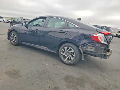 2017 Honda Civic VIN 19XFC2F75HE228371 фото 2