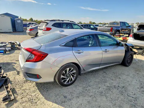 2017 Honda Civic VIN 19XFC2F78HE204694 фото 3