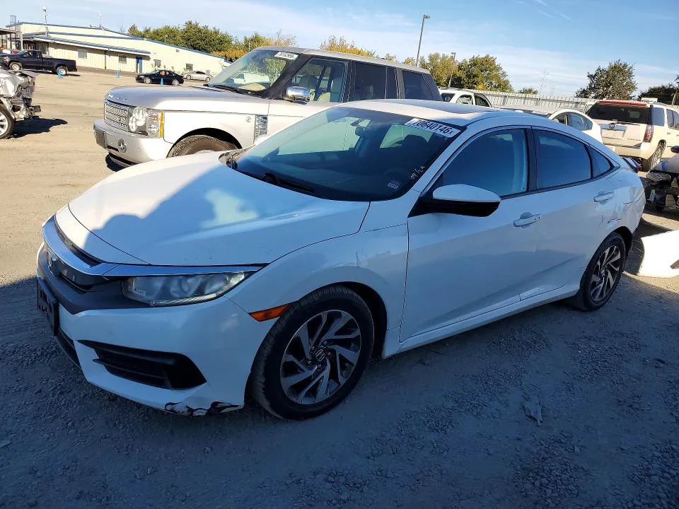 2017 Honda Civic VIN 19XFC2F75HE071117 фото 1