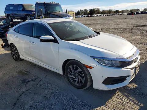 2017 Honda Civic VIN 19XFC2F75HE071117 фото 4