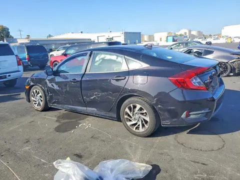 2017 Honda Civic VIN 19XFC2F7XHE227474 фото 2