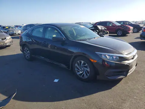 2017 Honda Civic VIN 19XFC2F7XHE227474 фото 4