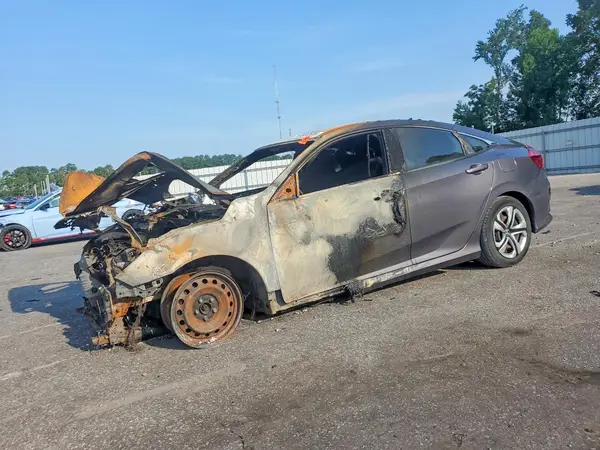 2HGFC2F51JH502014 — 2018 Honda Civic, Пожар (Burn), фото до ремонта