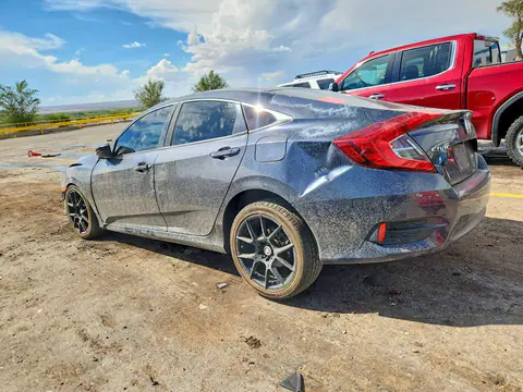 2018 Honda Civic VIN 2HGFC2F55JH520239 фото 2