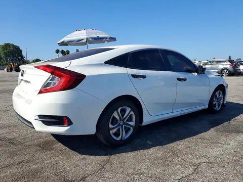 2HGFC2F53JH586689 — 2018 Honda Civic, фото 3 с аукциона Copart 29.09.2026, Передняя часть