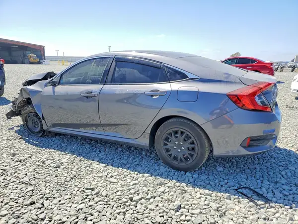 2HGFC2F51JH599764 — 2018 Honda Civic, фото 2 с аукциона Copart 15.10.2026, Передняя часть