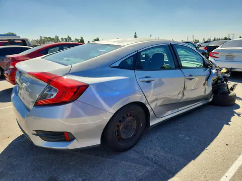 2018 Honda Civic VIN 2HGFC2F56JH528513 фото 3