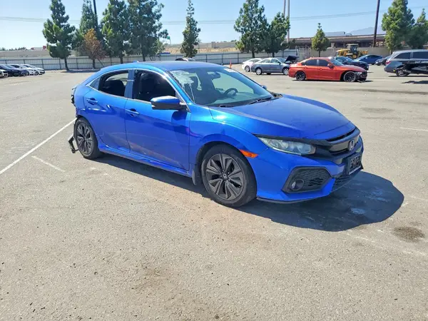 SHHFK7H56JU423633 — 2018 Honda Civic, фото 4 с аукциона Copart, Задняя часть