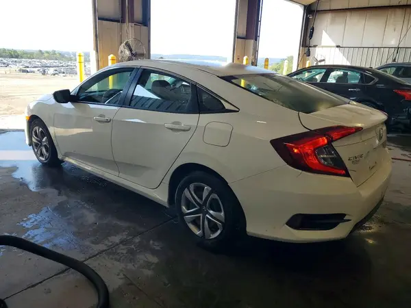 2HGFC2F55JH552544 — 2018 Honda Civic, фото 2 с аукциона Copart 06.10.2026, Боковая часть