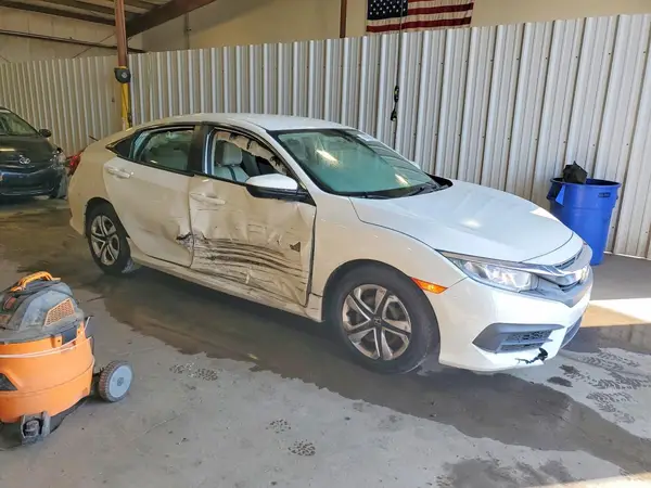 2HGFC2F55JH552544 — 2018 Honda Civic, фото 4 с аукциона Copart 06.10.2026, Боковая часть