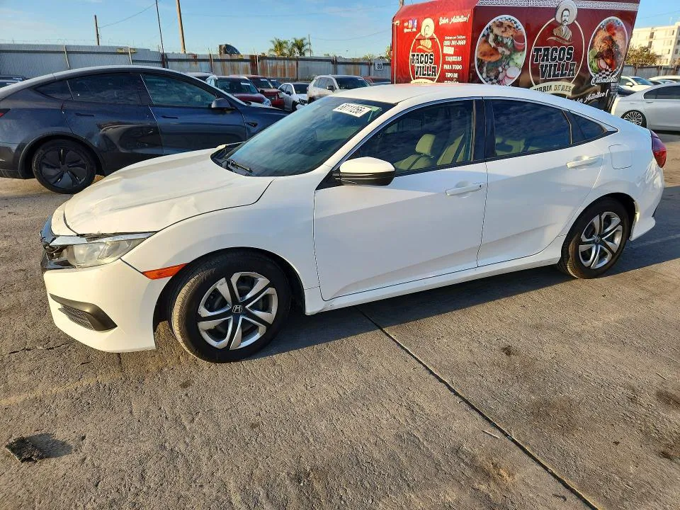 2018 HONDA CIVIC VIN 2HGFC2F55JH597290 фото 1