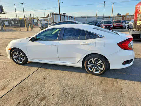 2018 HONDA CIVIC VIN 2HGFC2F55JH597290 фото 2