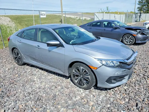JHMFC1F74JX022988 — 2018 Honda Civic, фото 4 с аукциона Copart, Передняя часть
