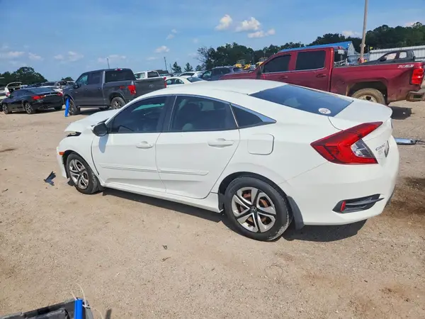 19XFC2E59JE035727 — 2018 Honda Civic, фото 2 с аукциона Copart 08.10.2026, Передняя часть
