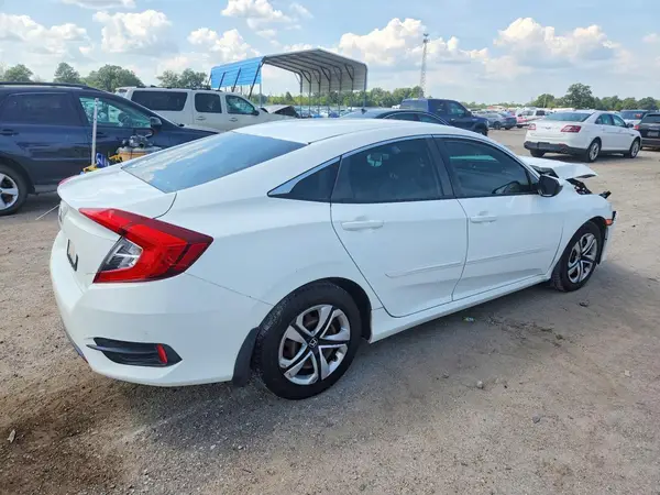 19XFC2E59JE035727 — 2018 Honda Civic, фото 3 с аукциона Copart 08.10.2026, Передняя часть