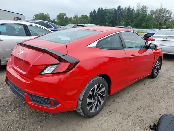 2HGFC4B5XJH309409 — 2018 Honda Civic, фото 3 с аукциона Copart 28.09.2026, Передняя часть