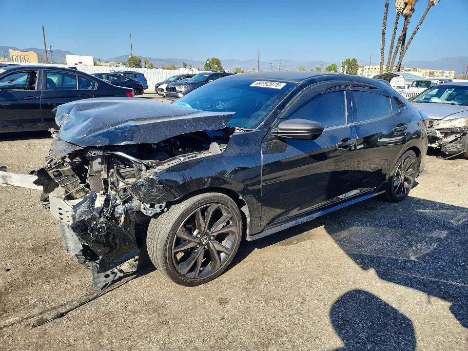 2018 Honda Civic VIN SHHFK7H4XJU417616 фото 1