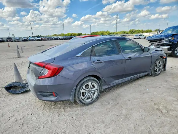 19XFC2F59JE041882 — 2018 Honda Civic, фото 3 с аукциона Copart 30.09.2026, Передняя часть