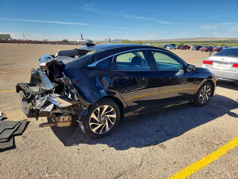 2018 Honda Civic VIN 2HGFC2F88JH526479 фото 3