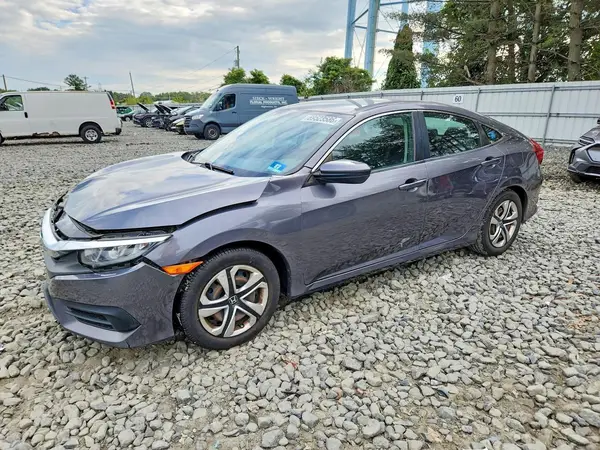 2HGFC2F57JH519772 — 2018 Honda Civic, Передняя часть (Front End), фото до ремонта