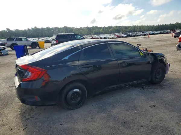 19XFC2F56JE030855 — 2018 Honda Civic, фото 3 с аукциона Copart 14.10.2026, Передняя часть
