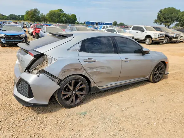 SHHFK7H48JU211856 — 2018 Honda Civic, фото 3 с аукциона Copart, Задняя часть