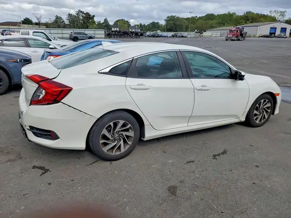 19XFC2F7XJE207263 — 2018 Honda Civic, фото 3 с аукциона Copart 15.10.2026, Задняя часть