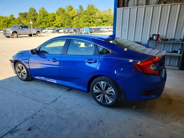 JHMFC1F39JX031229 — 2018 Honda Civic, фото 2 с аукциона Copart, Передняя часть
