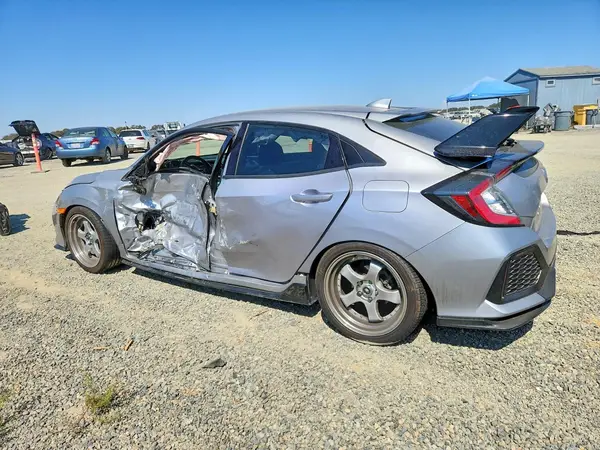 SHHFK7G48JU240761 — 2018 Honda Civic, фото 2 с аукциона Copart, Боковая часть