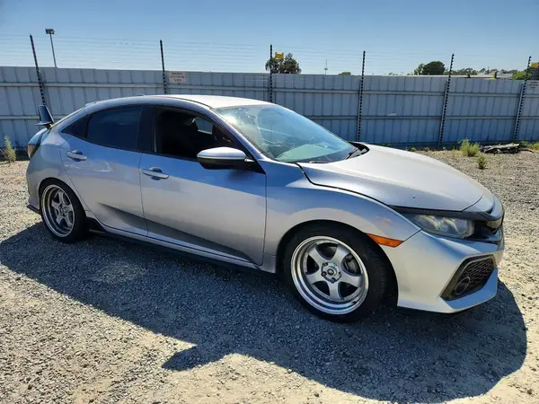 SHHFK7G48JU240761 — 2018 Honda Civic, фото 4 с аукциона Copart, Боковая часть