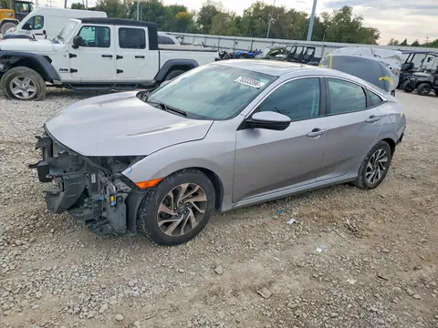 2HGFC2F77JH606556 — 2018 Honda Civic, Задняя часть (Rear End), фото до ремонта