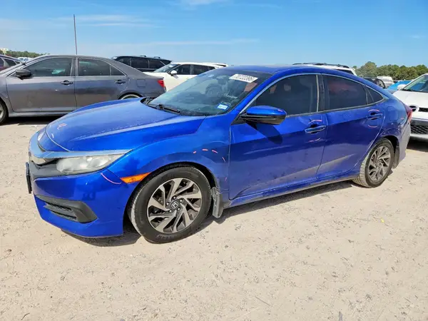 19XFC2F77JE039517 — 2018 Honda Civic, Боковая часть (Side), фото до ремонта
