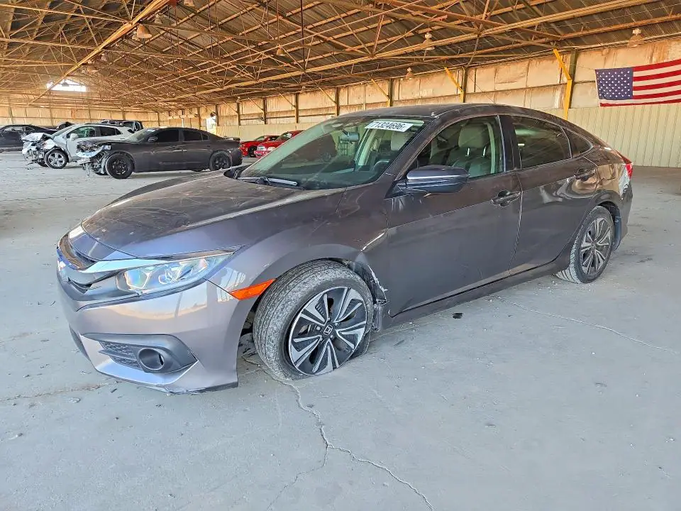JHMFC1F39JX032087 Honda Civic 2018 — повреждение Передняя часть, фото до ремонта