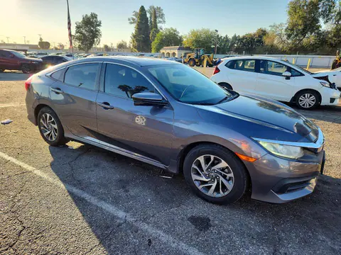 2018 Honda Civic VIN 2HGFC2F75JH514166 фото 4