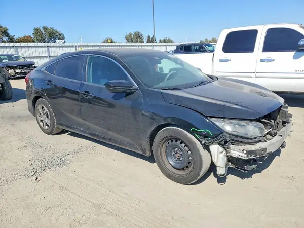 2HGFC2F6XKH588739 — 2019 Honda Civic, фото 4 с аукциона Copart 29.09.2026, Передняя часть