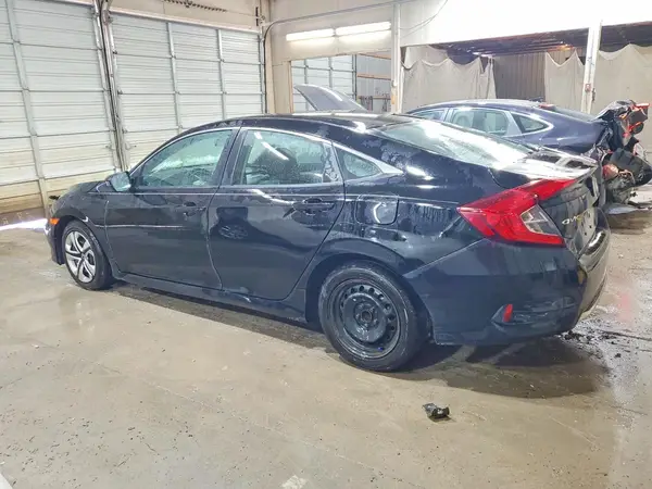 2HGFC2F64KH602389 — 2019 Honda Civic, фото 2 с аукциона Copart 06.10.2026, Передняя часть