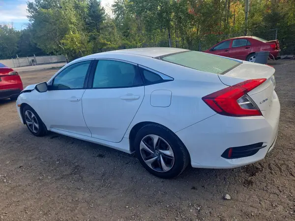 2HGFC2F54KH033342 — 2019 Honda Civic, фото 2 с аукциона Copart 13.10.2026, Передняя часть