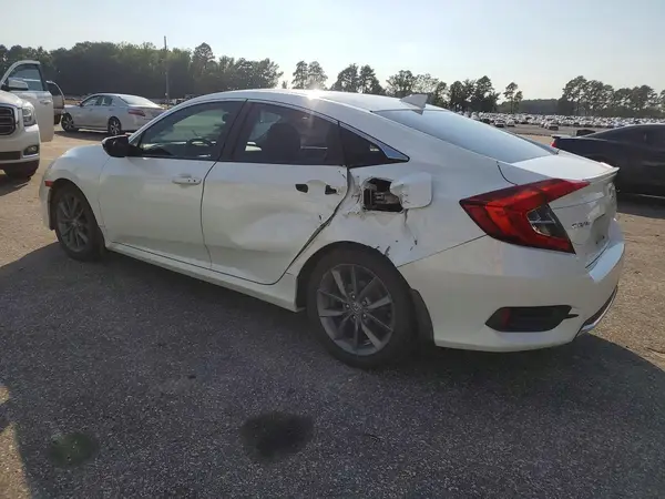 19XFC1F3XKE005158 — 2019 Honda Civic, фото 2 с аукциона Copart 08.10.2026, Боковая часть