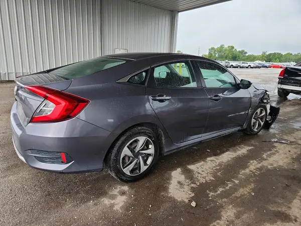 2HGFC2F67KH530023 — 2019 Honda Civic, фото 3 с аукциона Copart, Передняя часть