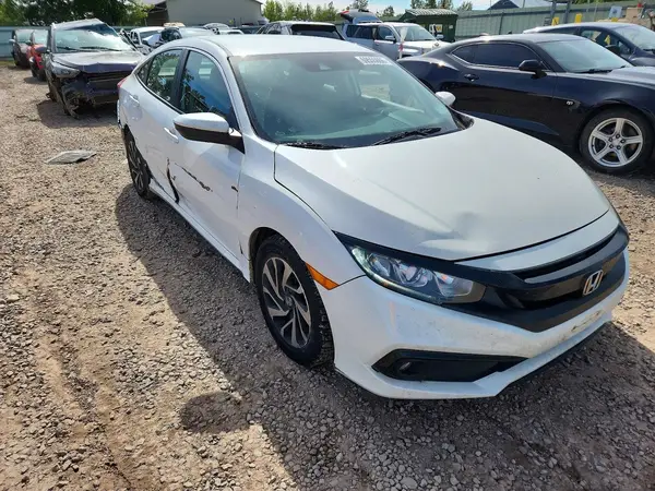 2HGFC2F63KH573158 — 2019 Honda Civic, фото 4 с аукциона Copart, Боковая часть