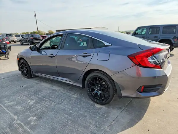 19XFC2F61KE030997 — 2019 Honda Civic, фото 2 с аукциона Copart, Передняя часть