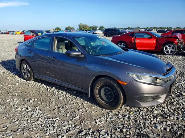 2HGFC2F65KH547032 — 2019 Honda Civic, фото 4 с аукциона Copart 02.10.2026, Передняя часть