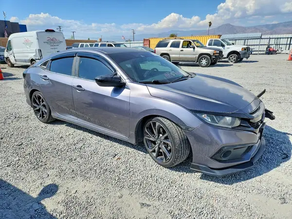 2HGFC2F83KH581231 — 2019 Honda Civic, фото 4 с аукциона Copart, Передняя часть
