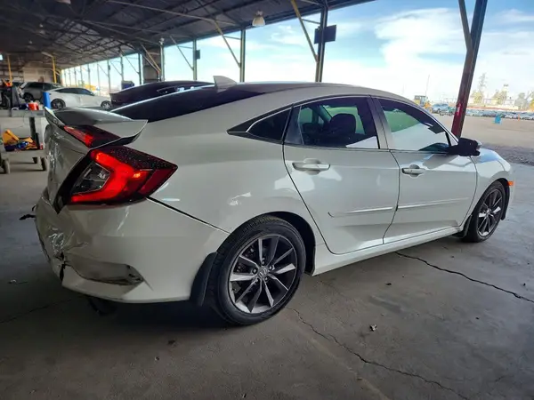 19XFC1F35LE007627 — 2020 Honda Civic, фото 3 с аукциона Copart, Задняя часть